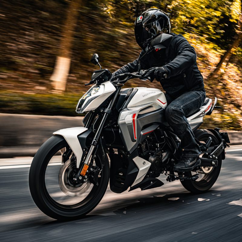 F 125 Naked - Imagen 4